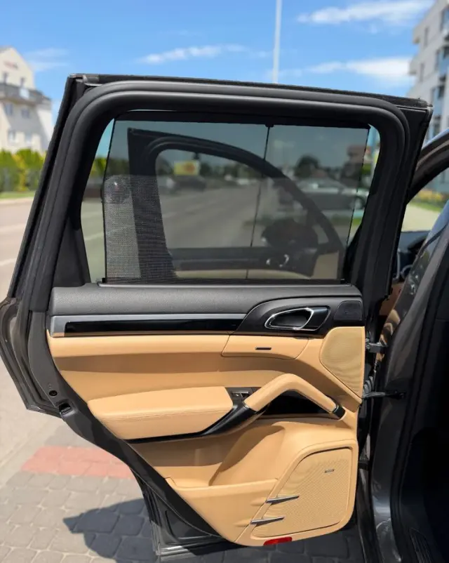 PORSCHE Cayenne S