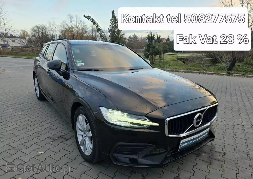 VOLVO V60 T4 Momentum