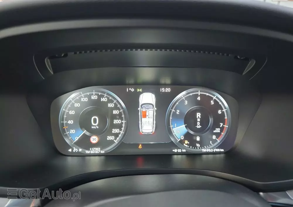 VOLVO V60 T4 Momentum