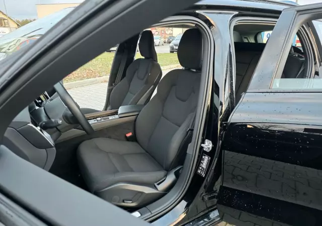 VOLVO V60 T4 Momentum