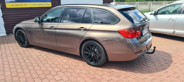 BMW Seria 3 320d Efficient Dynamics Modern Line