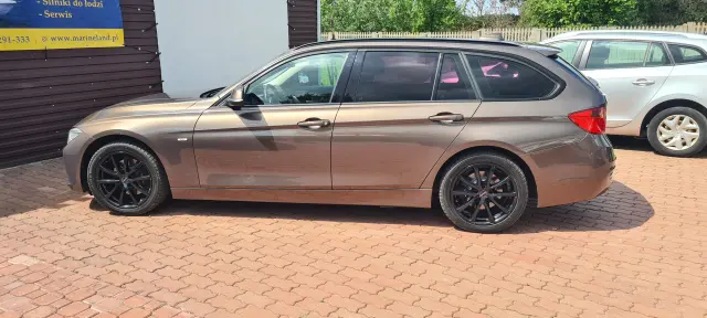 BMW Seria 3 320d Efficient Dynamics Modern Line