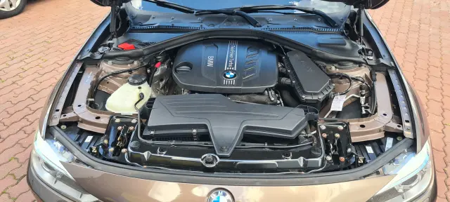 BMW Seria 3 320d Efficient Dynamics Modern Line