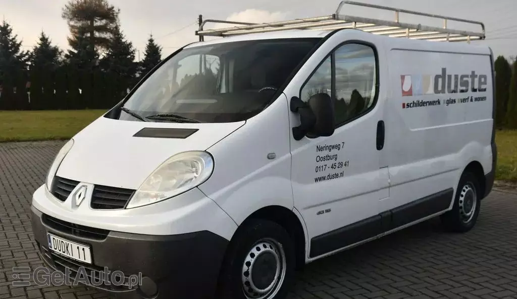 RENAULT Trafic 