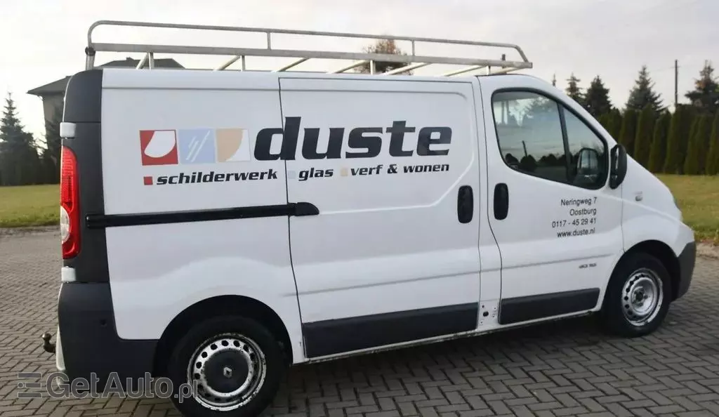 RENAULT Trafic 