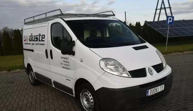 RENAULT Trafic 