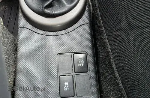 TOYOTA Urban Cruiser 