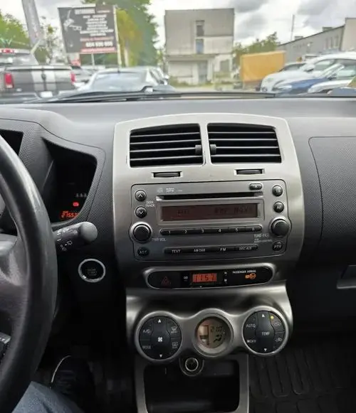 TOYOTA Urban Cruiser 