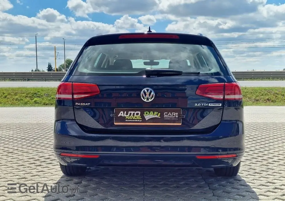 VOLKSWAGEN Passat Variant 