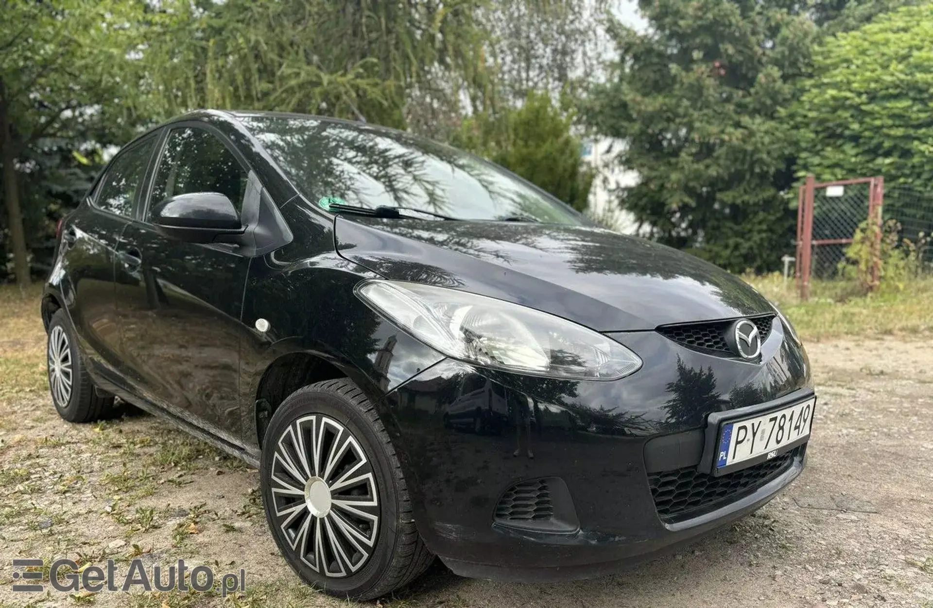MAZDA 2 
