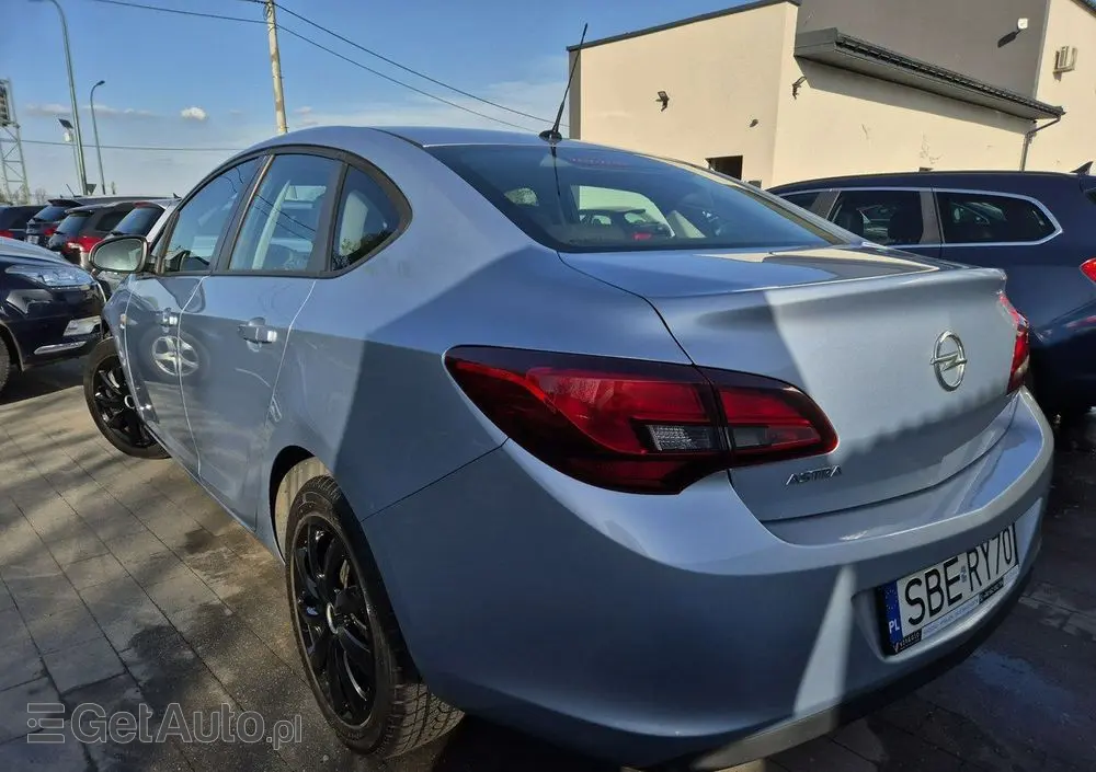 OPEL Astra 