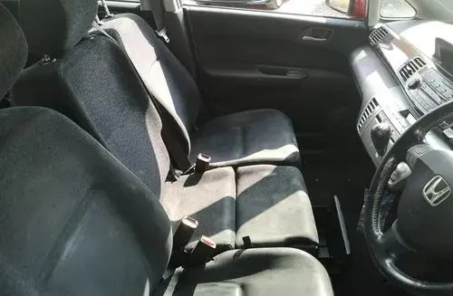 HONDA FR-V 