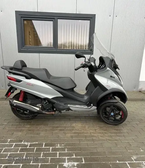 PIAGGIO MP 3 500 HPE Business 