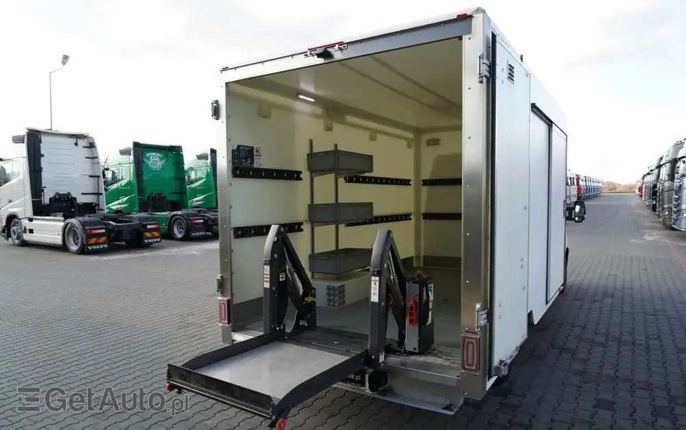 RENAULT MASTER / IZOTERMA / KONTENER / WINDA DHOLLANDIA / SPROWADZONY 