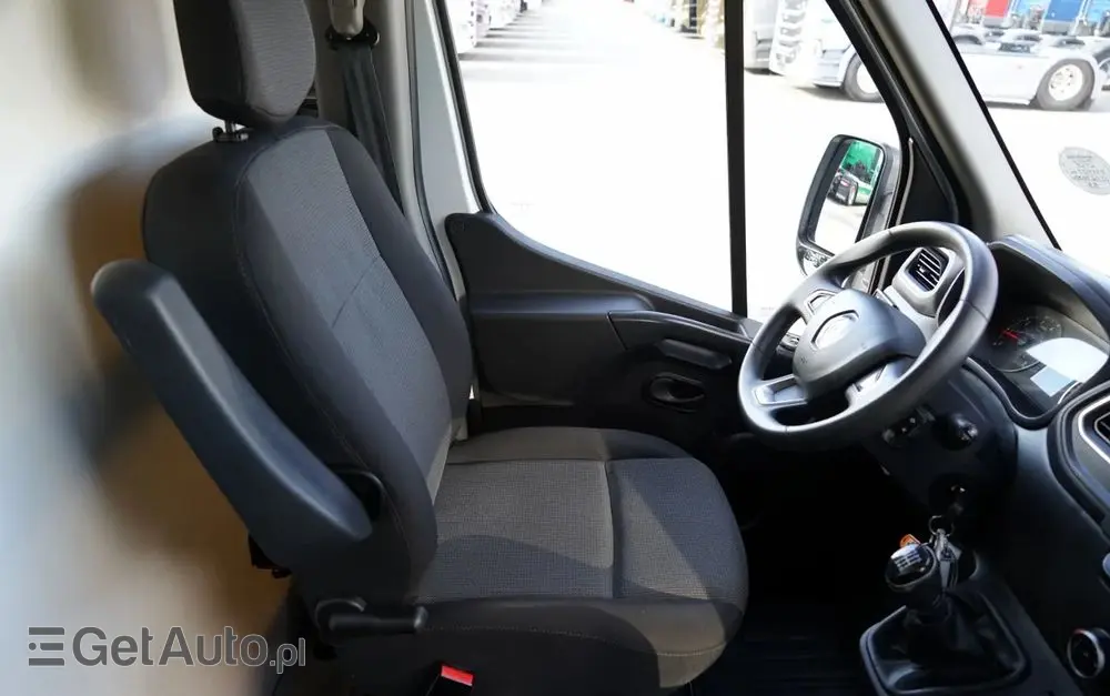 RENAULT MASTER / IZOTERMA / KONTENER / WINDA DHOLLANDIA / SPROWADZONY 