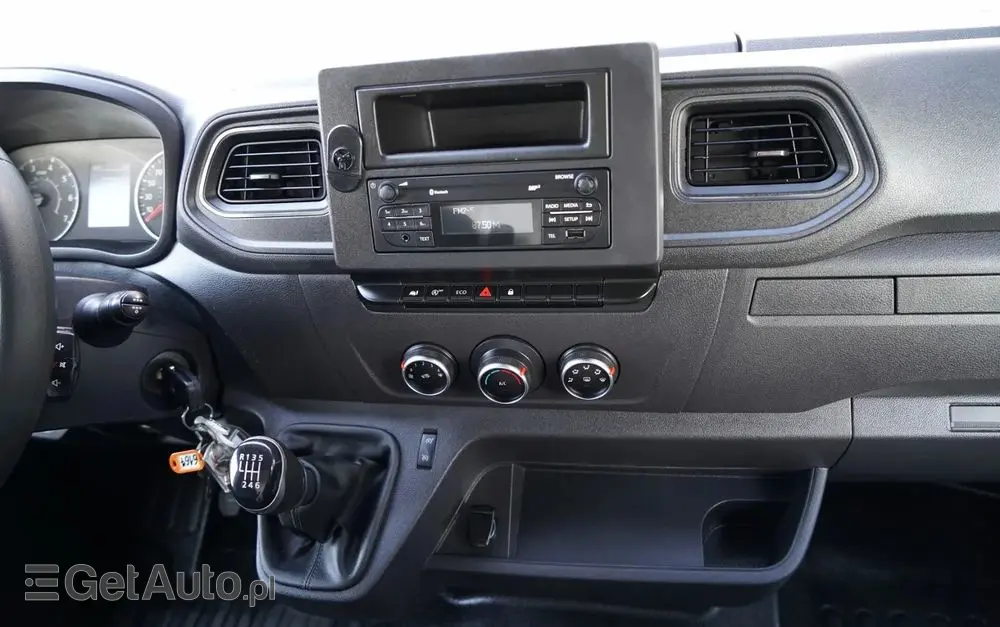 RENAULT MASTER / IZOTERMA / KONTENER / WINDA DHOLLANDIA / SPROWADZONY 