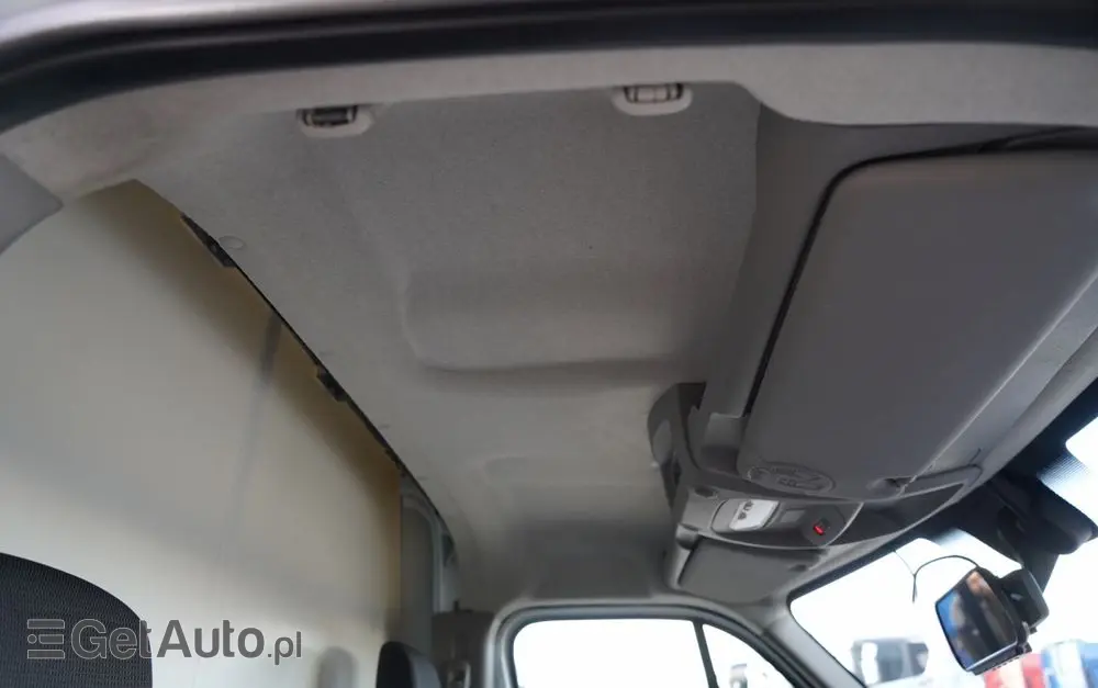 RENAULT MASTER / IZOTERMA / KONTENER / WINDA DHOLLANDIA / SPROWADZONY 