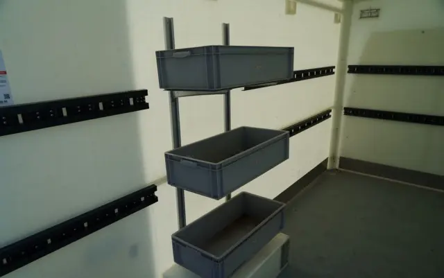 RENAULT MASTER / IZOTERMA / KONTENER / WINDA DHOLLANDIA / SPROWADZONY 