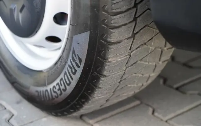 RENAULT MASTER / IZOTERMA / KONTENER / WINDA DHOLLANDIA / SPROWADZONY 