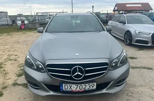 MERCEDES-BENZ Klasa E 