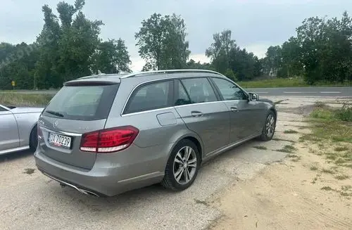 MERCEDES-BENZ Klasa E 