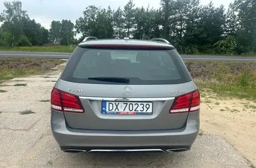MERCEDES-BENZ Klasa E 