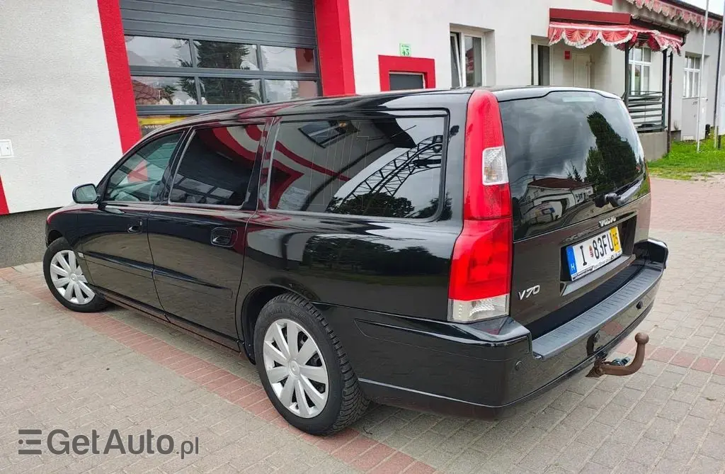 VOLVO V70 