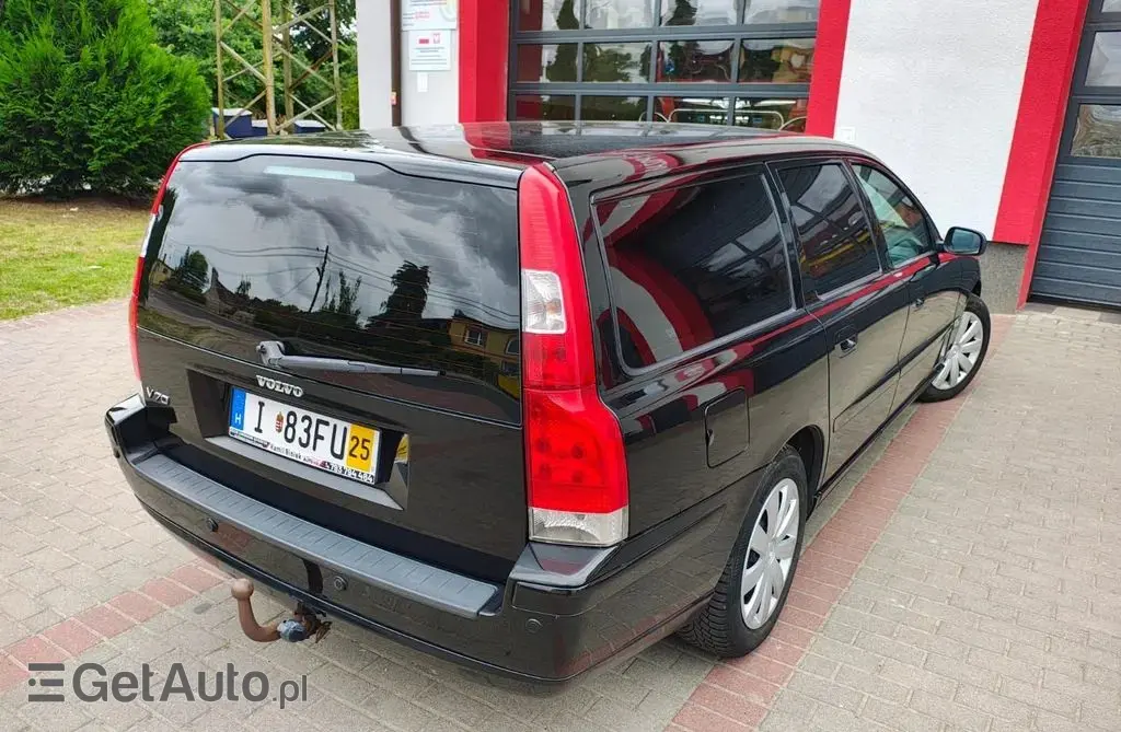 VOLVO V70 