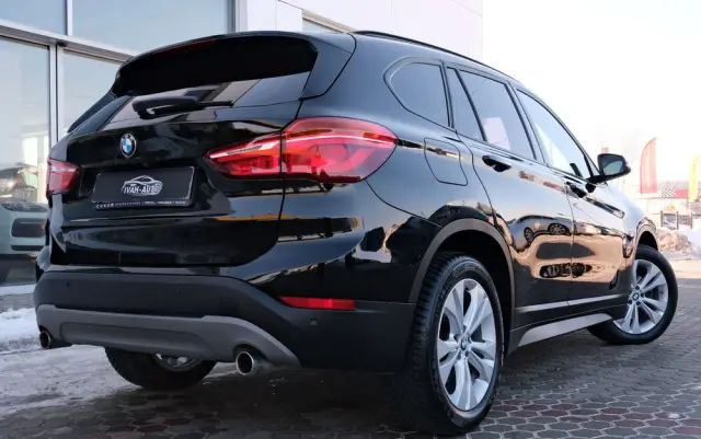 BMW X1 SDrive18d