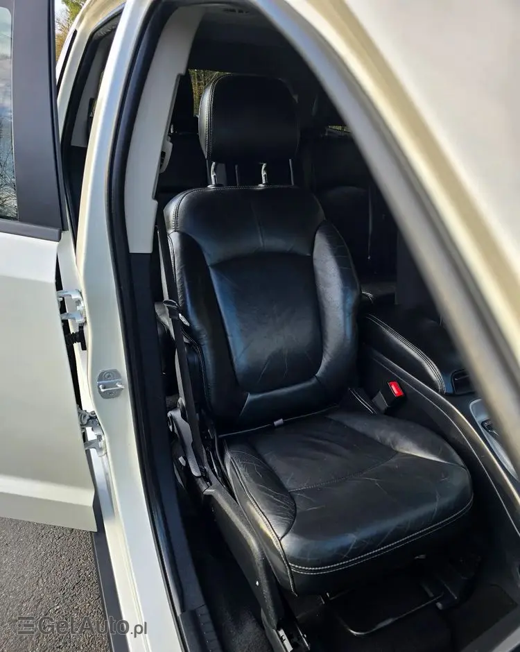 FIAT Freemont 2.0 Multijet 16V DPF Automatik Allrad Black Code