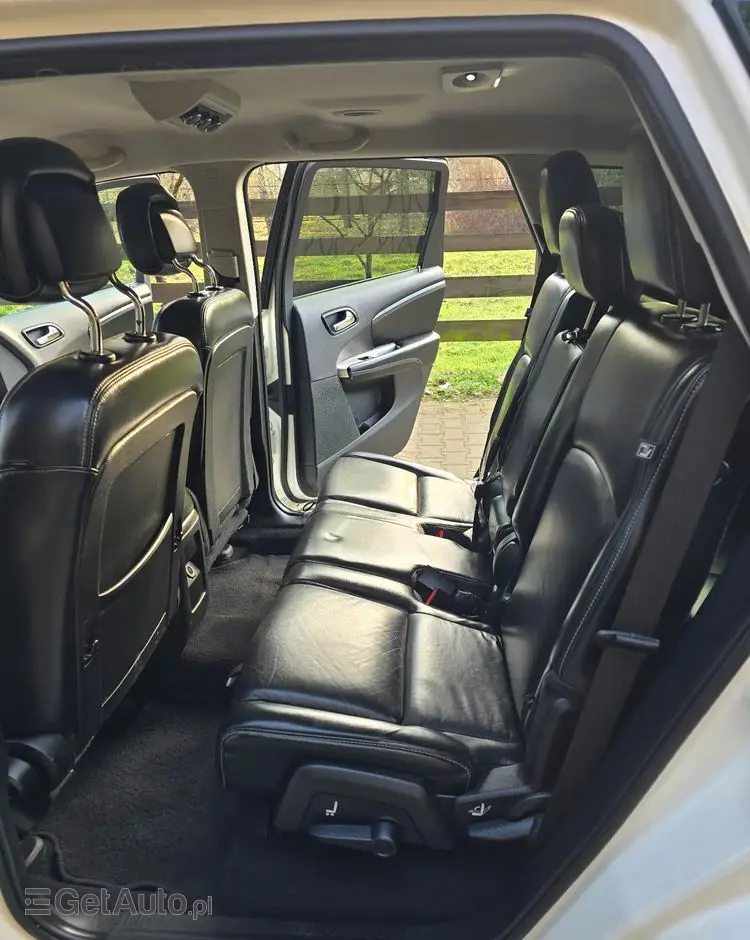 FIAT Freemont 2.0 Multijet 16V DPF Automatik Allrad Black Code