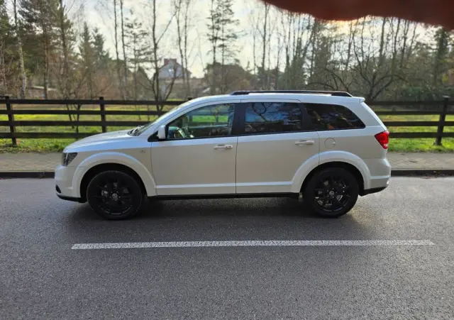 FIAT Freemont 2.0 Multijet 16V DPF Automatik Allrad Black Code