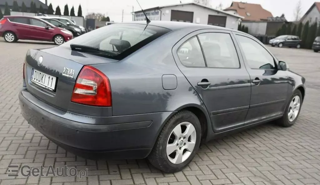 SKODA Octavia 