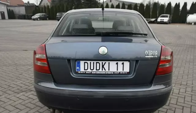 SKODA Octavia 