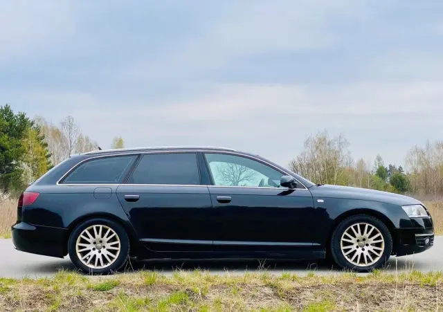 AUDI A6 Avant 3.0 TDI tiptronic quattro