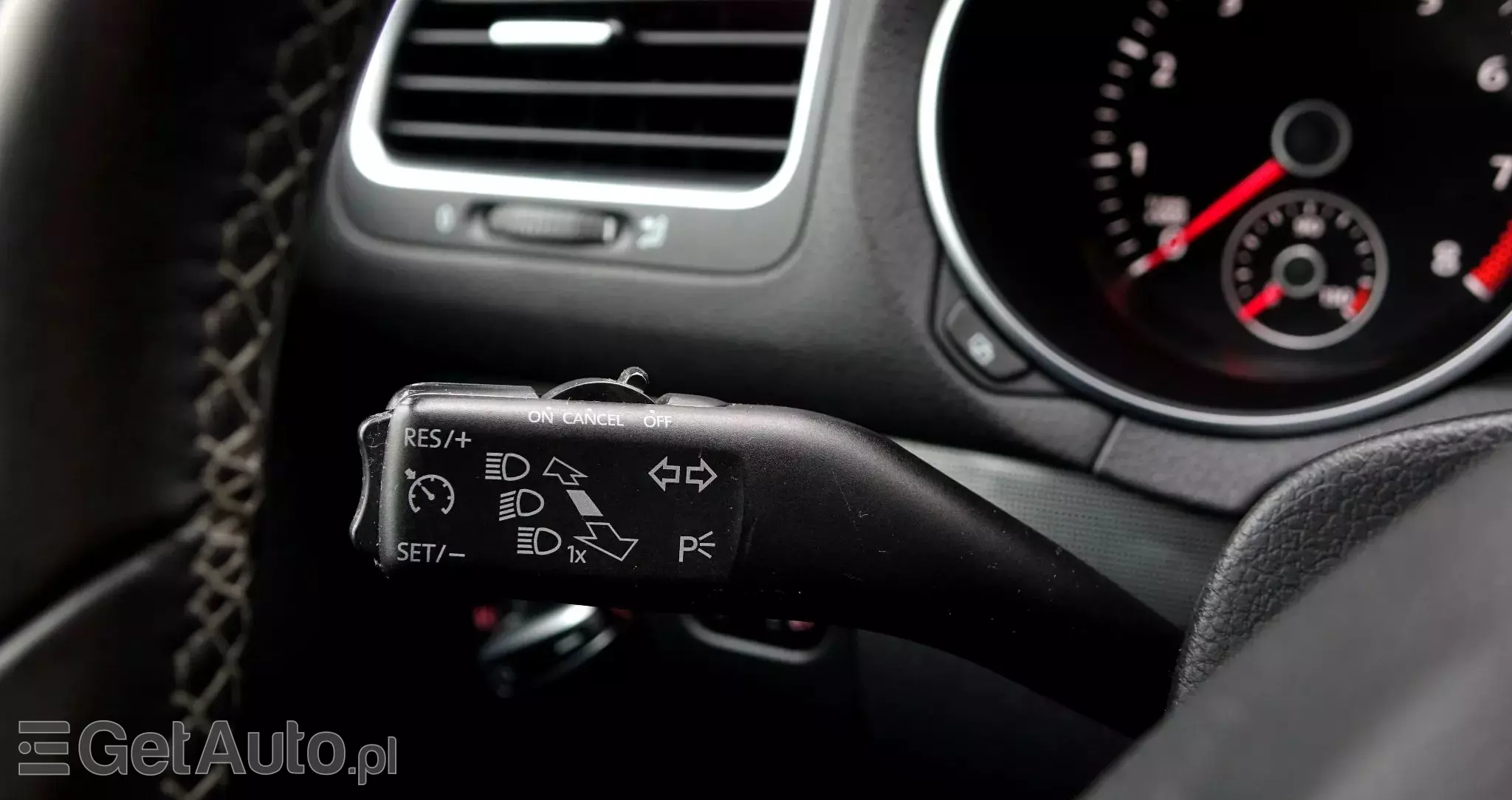 VOLKSWAGEN Golf 1.2 TSI BlueMotion Technology Style