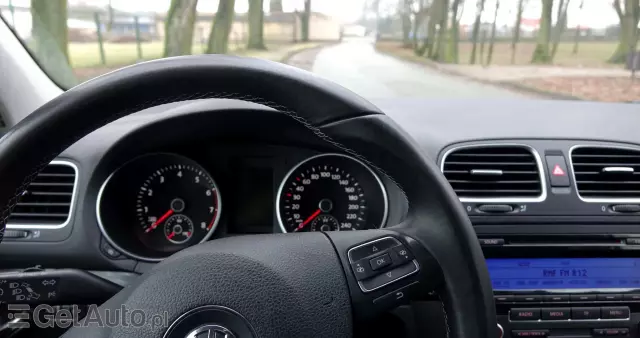 VOLKSWAGEN Golf 1.2 TSI BlueMotion Technology Style