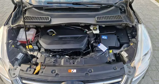 FORD Kuga 1.6 EcoBoost FWD Titanium Plus ASS