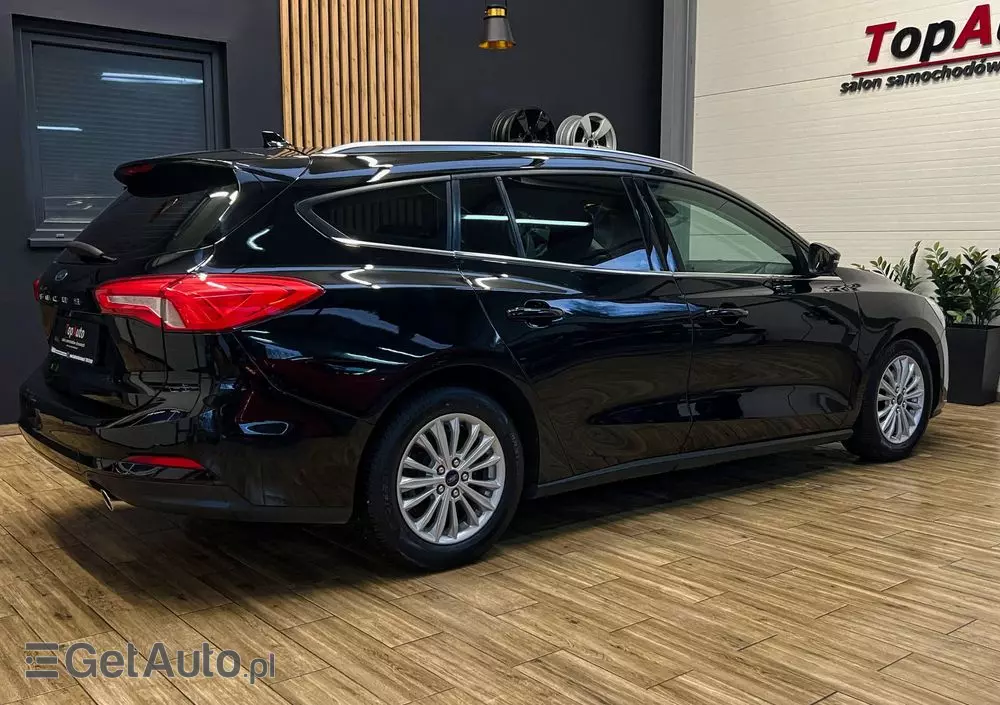 FORD Focus Turnier 1.5 EcoBlue Start-Stopp-System TITANIUM