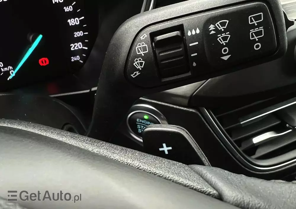 FORD Focus Turnier 1.5 EcoBlue Start-Stopp-System TITANIUM