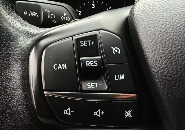 FORD Focus Turnier 1.5 EcoBlue Start-Stopp-System TITANIUM