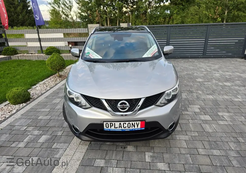 NISSAN Qashqai 1.2 DIG-T Tekna