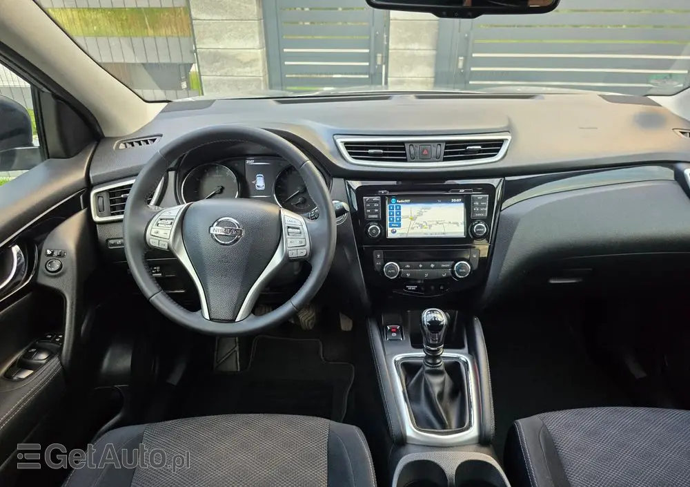 NISSAN Qashqai 1.2 DIG-T Tekna