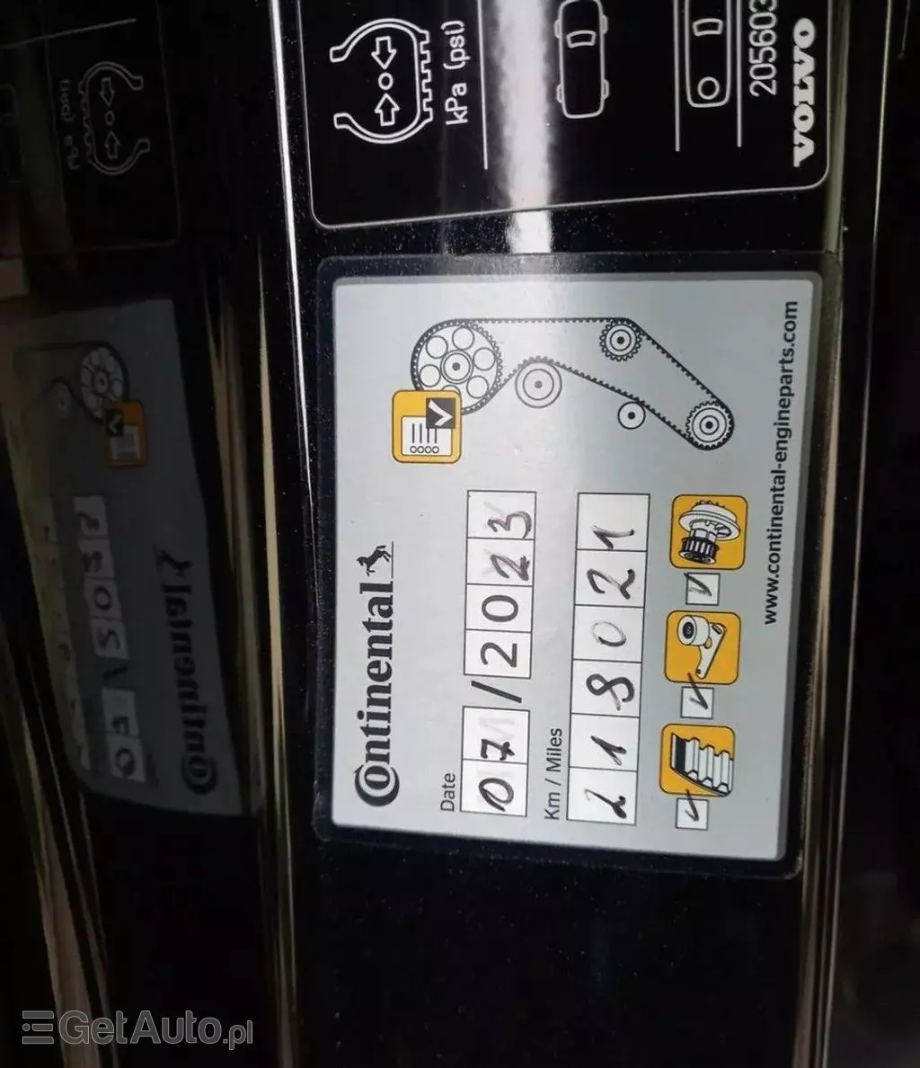 VOLVO V40 Cross Country 