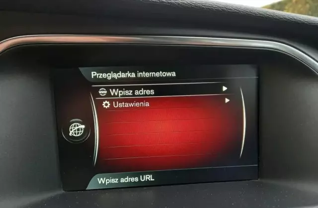 VOLVO V40 Cross Country 