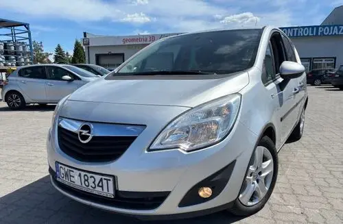OPEL Meriva 