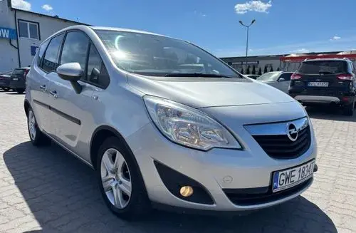 OPEL Meriva 