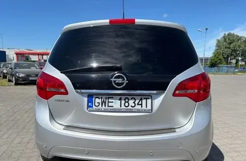 OPEL Meriva 