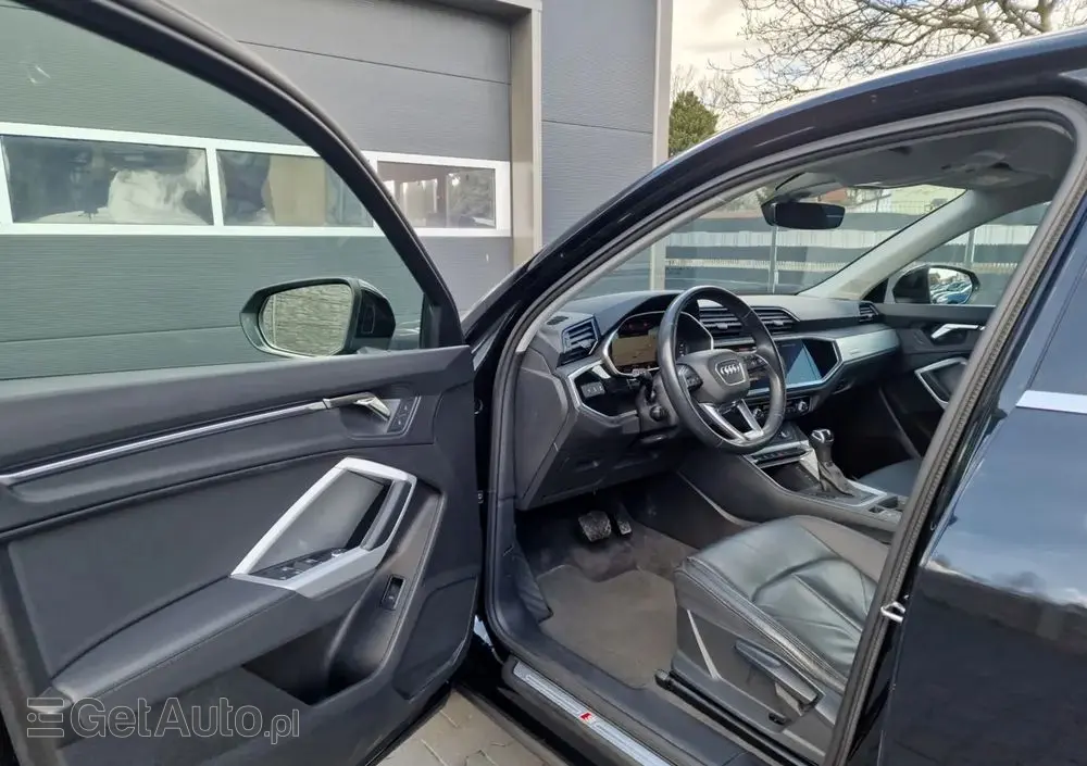 AUDI Q3 Sportback 35 TDI S tronic S line