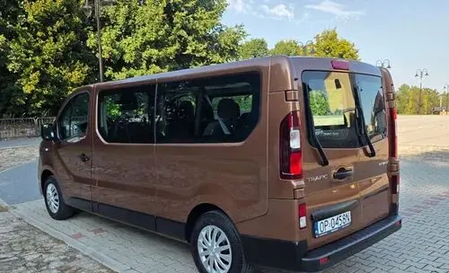 RENAULT Trafic 
